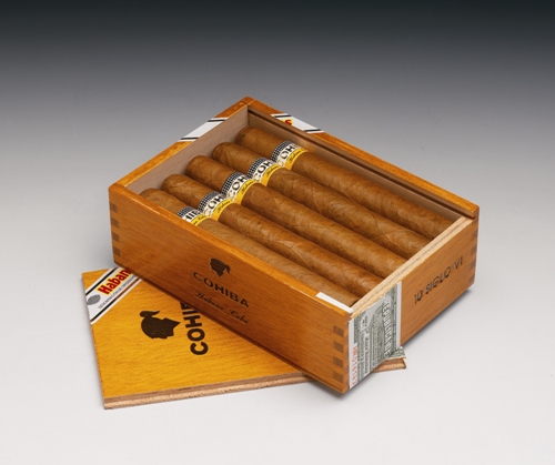 Cohibasiglovibox10.jpg
